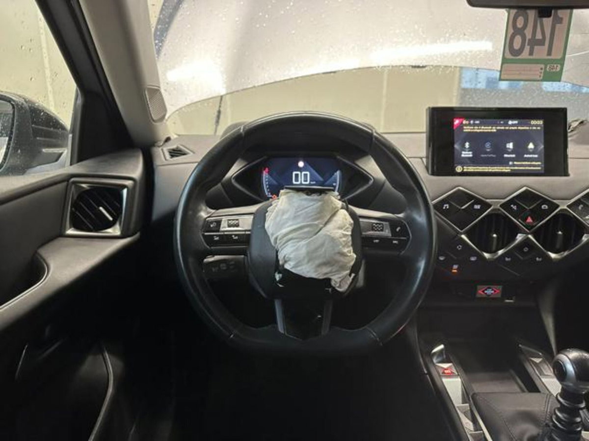 Ds DS 3 DS 3 Crossback PureTech 100 Performance Line (16)