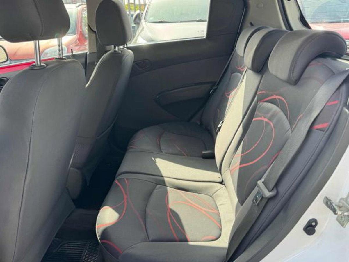Chevrolet Spark 1.2 LT GPL Eco Logic (13)
