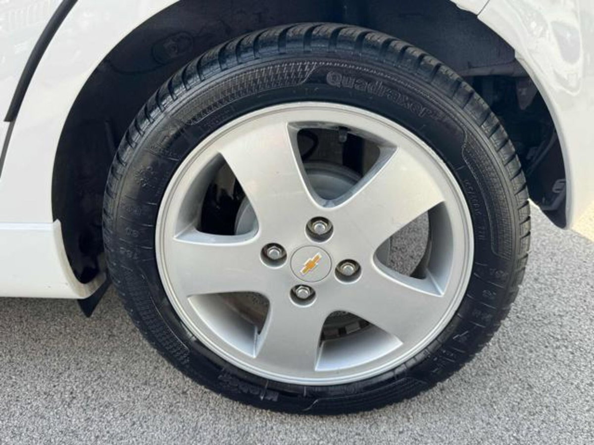 Chevrolet Spark 1.2 LT GPL Eco Logic (14)