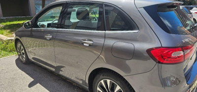 Mercedes-Benz Classe B 180 d Sport (20)