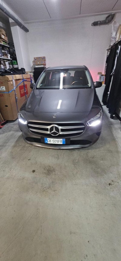 Mercedes-Benz Classe B 180 d Sport (4)