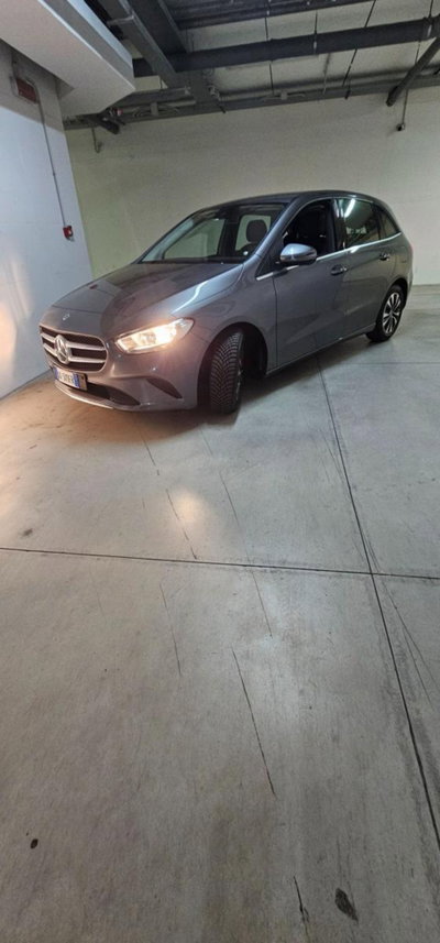 Mercedes-Benz Classe B 180 d Sport (6)