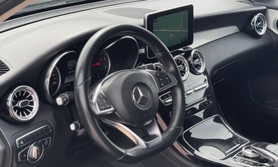 Mercedes-Benz GLC SUV 250 d 4Matic Premium (6)