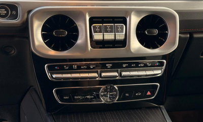 Mercedes-Benz Classe G 350 d Premium (14)