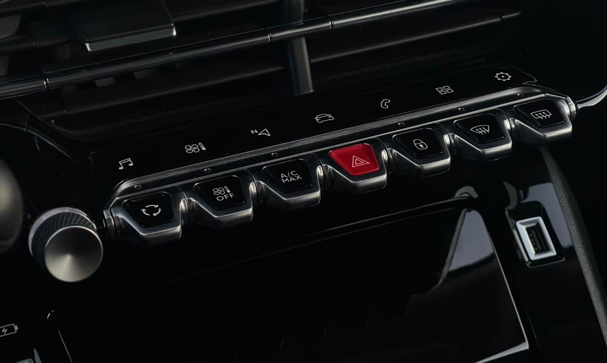 Peugeot 2008 BlueHDi 100 S&S Allure (10)