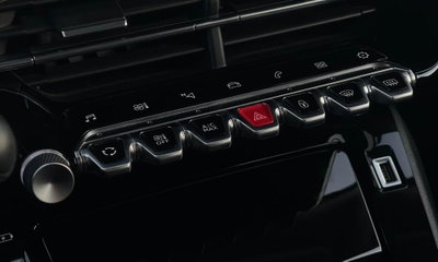 Peugeot 2008 BlueHDi 100 S&S Allure (10)