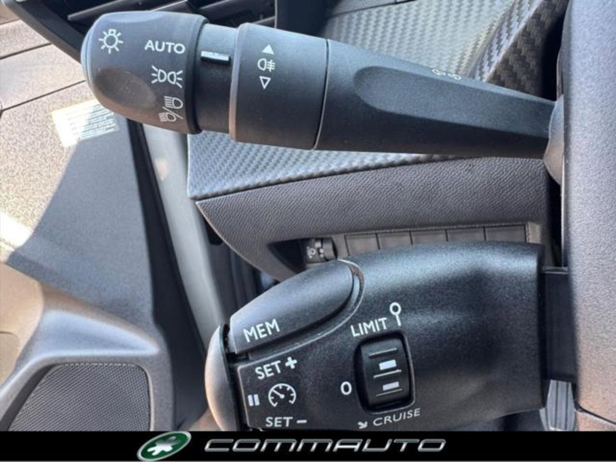 Peugeot 208 PureTech 100 Stop&Start 5 porte Allure (12)