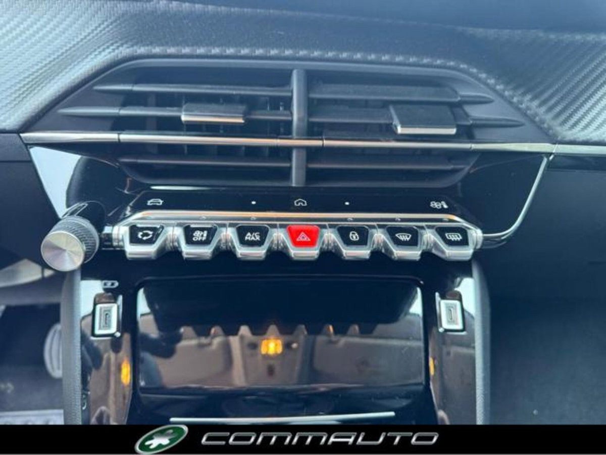 Peugeot 208 PureTech 100 Stop&Start 5 porte Allure (17)