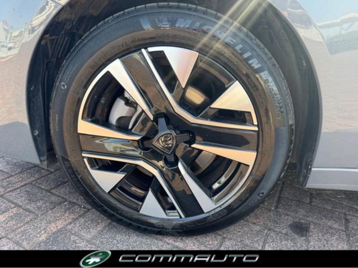 Peugeot 208 PureTech 100 Stop&Start 5 porte Allure (8)