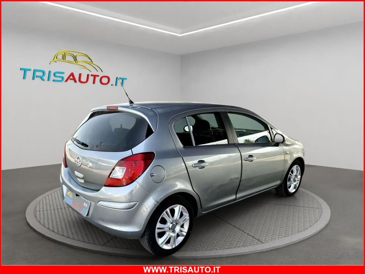 Opel Corsa 1.2 80CV 5 porte GPL-TECH Edition (4)