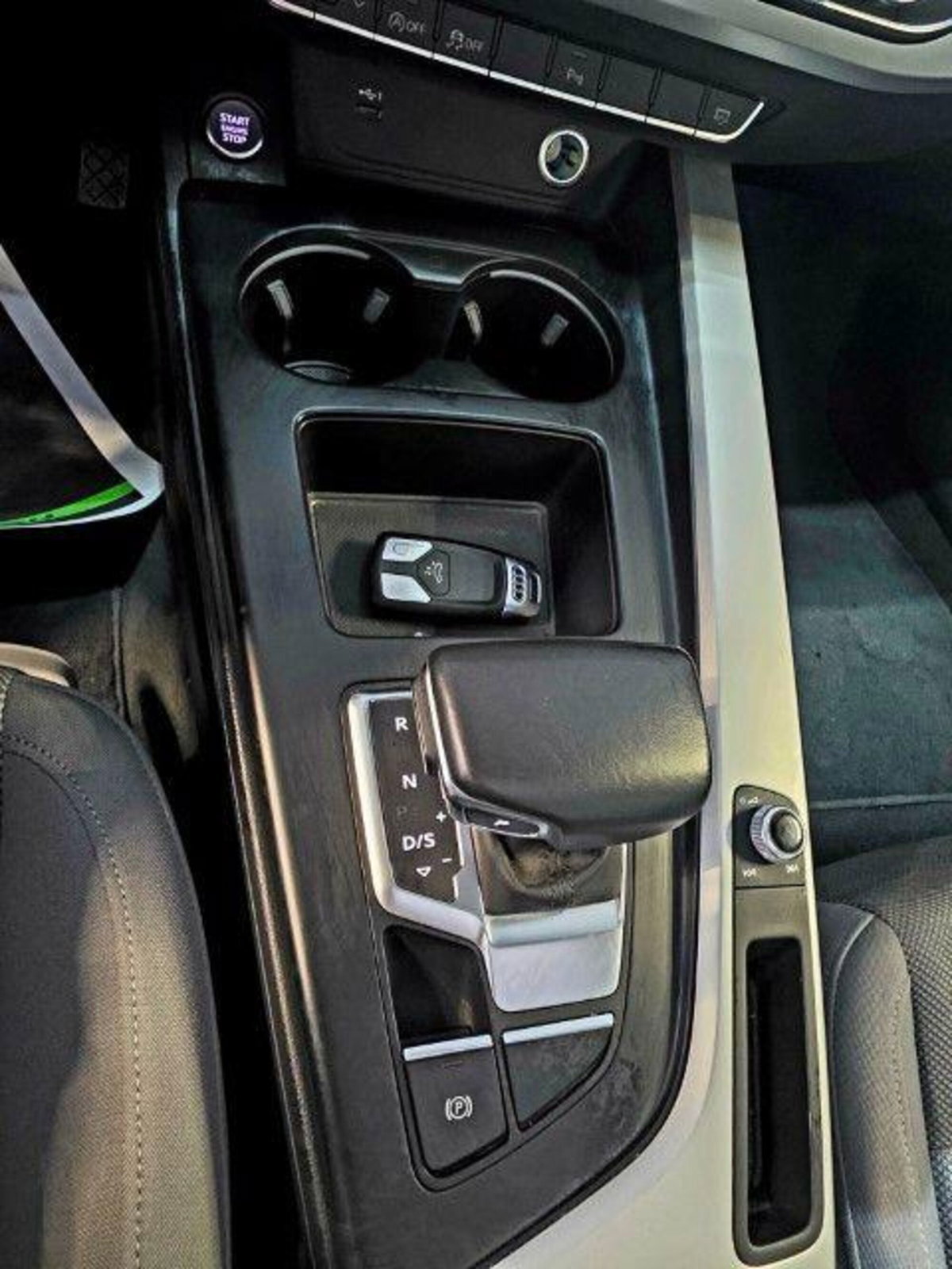 Audi A4 40 TDI ultra S tronic Design (12)
