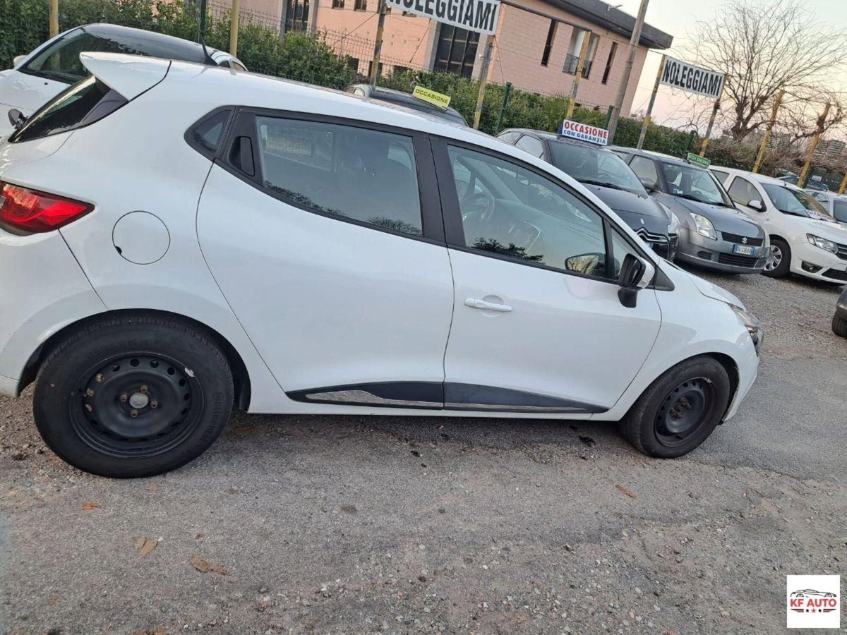 Renault Clio 1.5 dCi 8V 75CV Start&Stop 5 porte Van Energy (2)