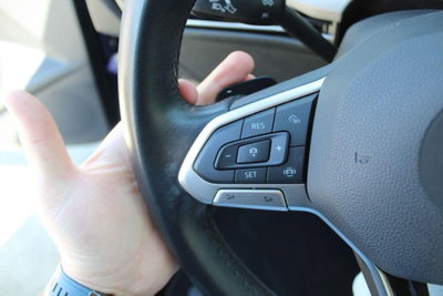 Volkswagen Golf Variant 1.0 eTSI EVO DSG Life (16)