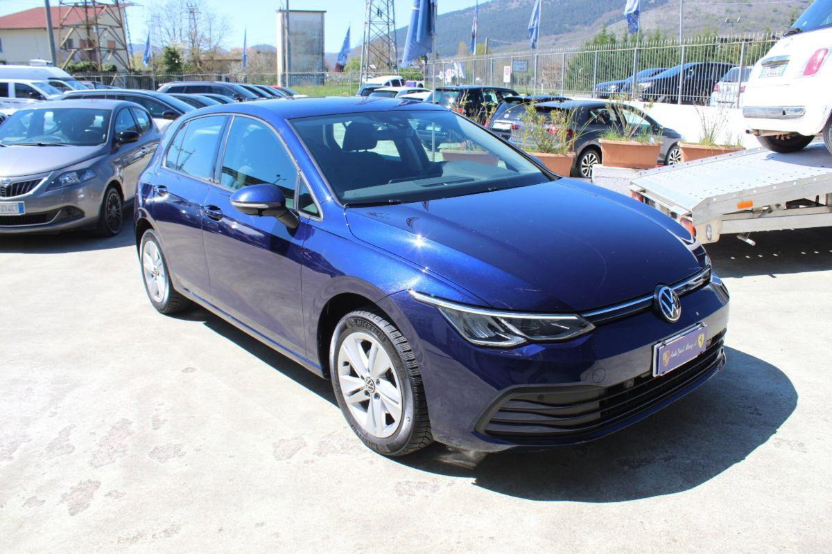 Volkswagen Golf Variant 1.0 eTSI EVO DSG Life (3)