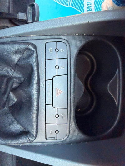 SEAT Ibiza SC 1.2 TDI CR 3 porte Style (9)