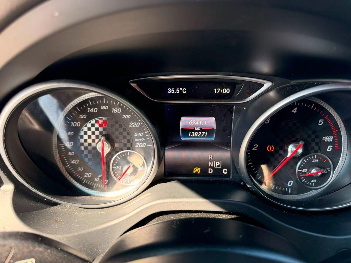 Mercedes-Benz Classe A 180 d Automatic Sport (15)