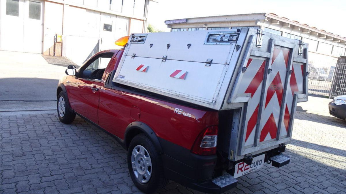 Fiat Strada 1.3 MJT Pick-up (11)