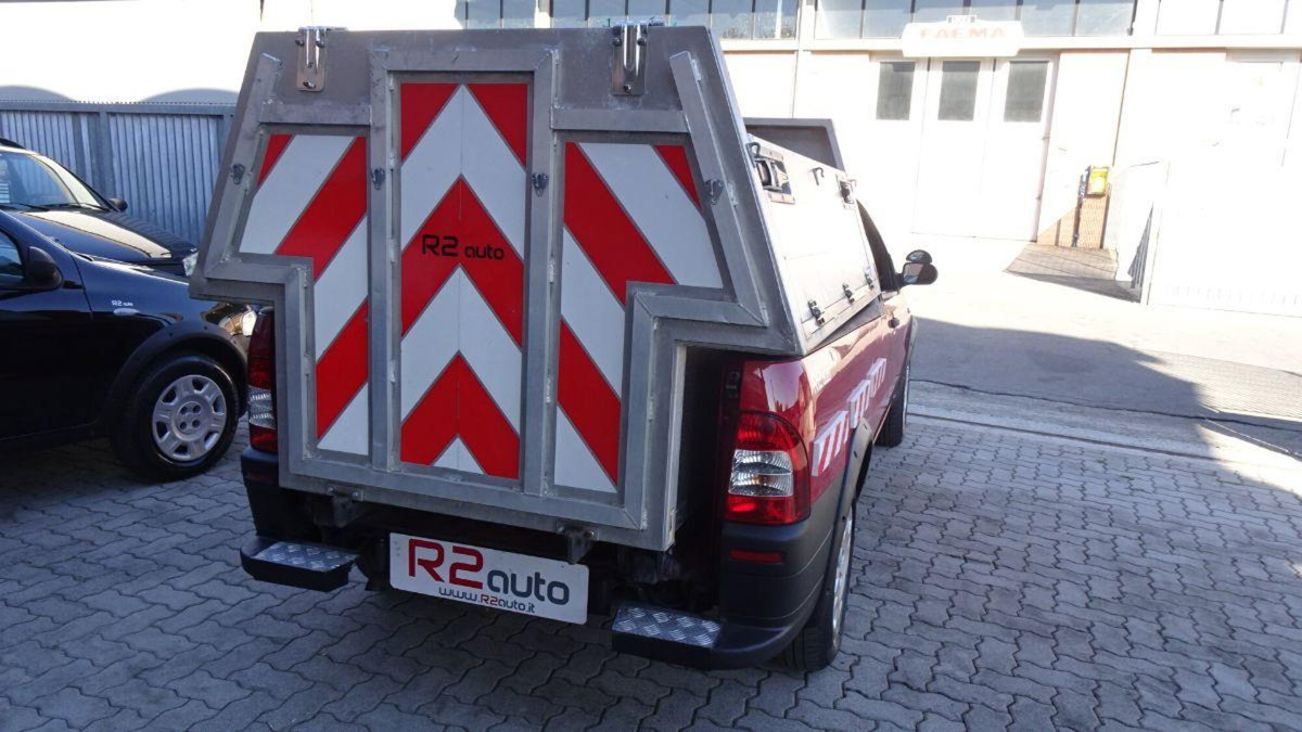 Fiat Strada 1.3 MJT Pick-up (9)