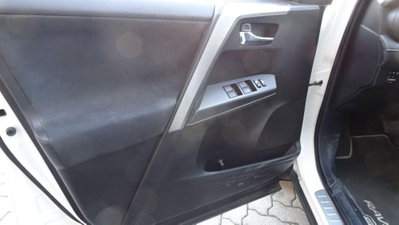 Toyota Rav4 Hybrid 4WD Exclusive (12)