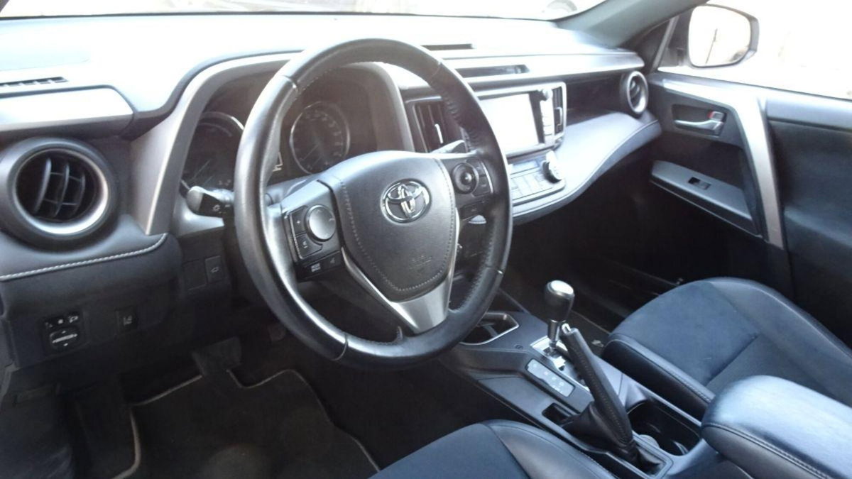 Toyota Rav4 Hybrid 4WD Exclusive (18)
