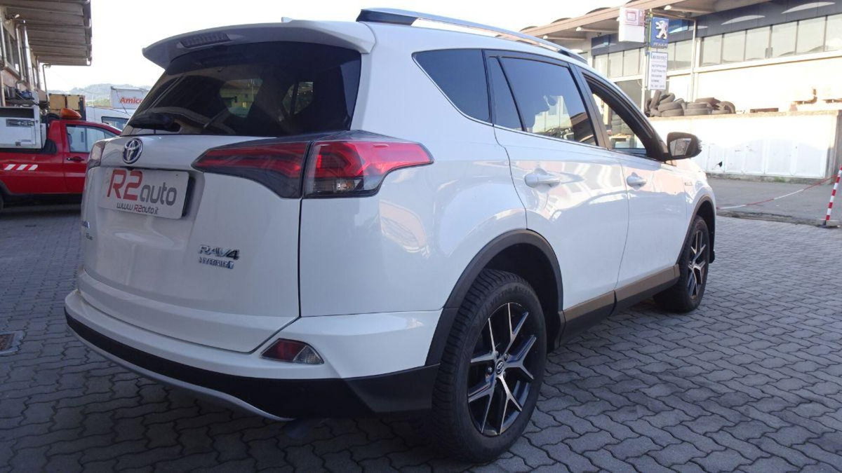 Toyota Rav4 Hybrid 4WD Exclusive (6)