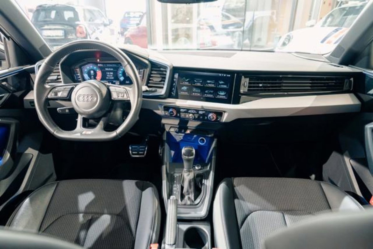 Audi A1 Sportback 40 TFSI S tronic S line edition (11)
