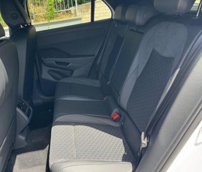 Volkswagen T-Roc 1.5 tsi R-Line dsg (6)