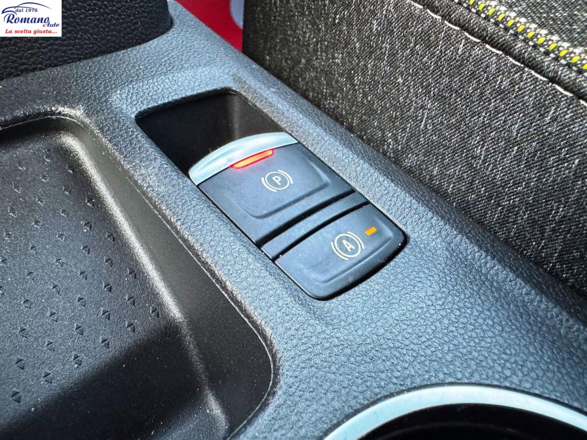 Renault Captur TCe 90 CV Techno (18)