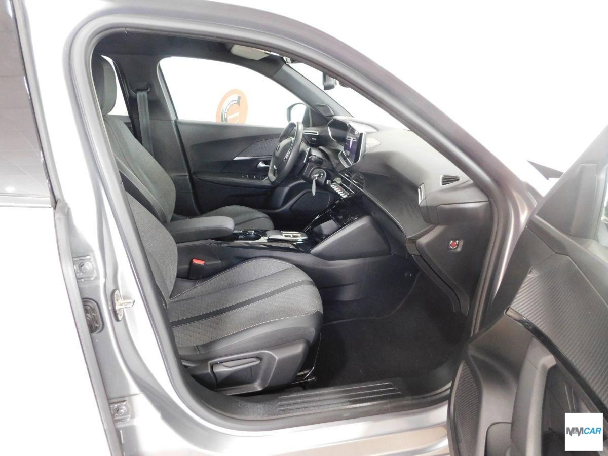 Peugeot 2008 1.2 puretech Allure s&s 130cv eat8 (6)