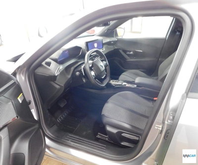 Peugeot 2008 1.2 puretech Allure s&s 130cv eat8 (9)