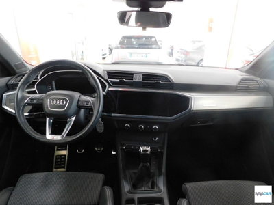 Audi Q3 35 TDI Business (10)