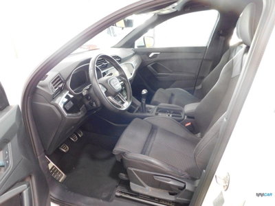 Audi Q3 35 TDI Business (9)