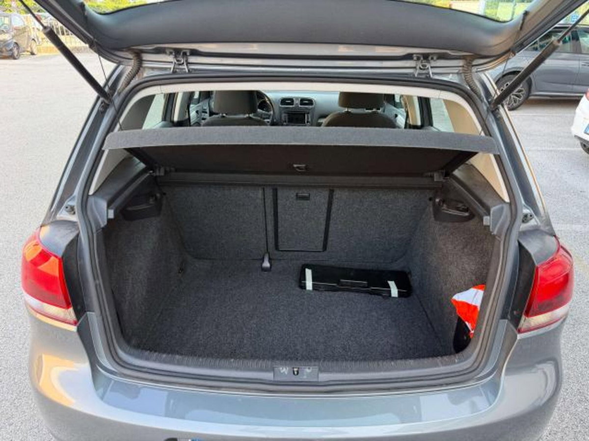 Volkswagen Golf 2.0 TDI 140CV DPF 5p. Highline (7)