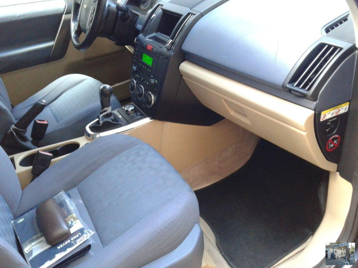Land Rover Freelander 2.2 TD4 S.W. S (12)