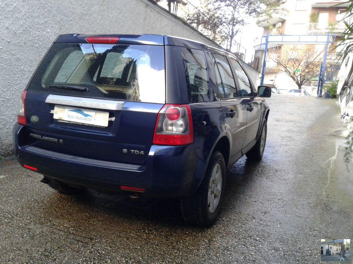 Land Rover Freelander 2.2 TD4 S.W. S (5)