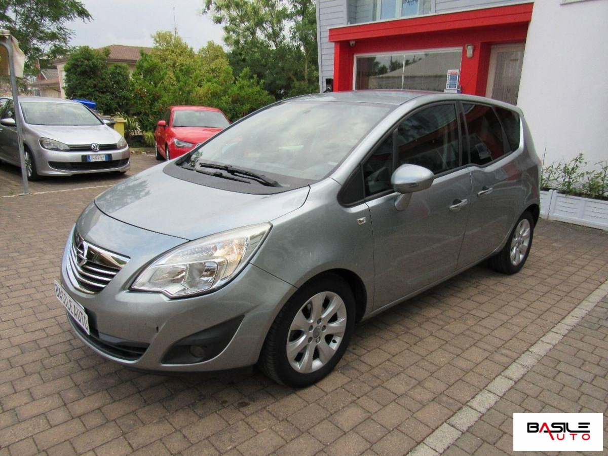Opel Meriva 1.3 CDTI Cosmo (2)