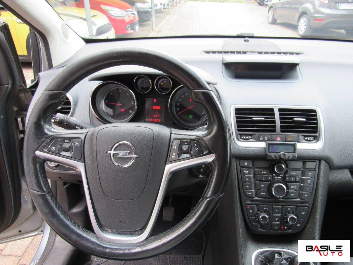 Opel Meriva 1.3 CDTI Cosmo (8)