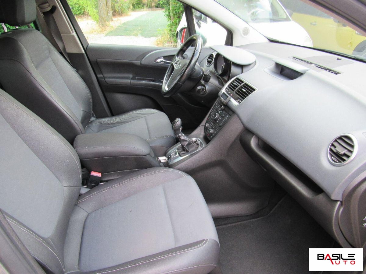 Opel Meriva 1.3 CDTI Cosmo (9)