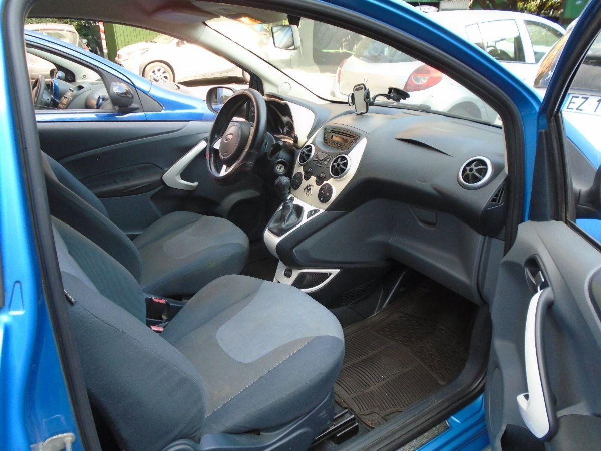 Ford Ka 1.2 8V 69CV Titanium (15)