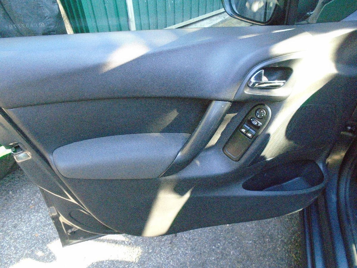 Citroen C3 1.4 GPL airdream Seduction (6)