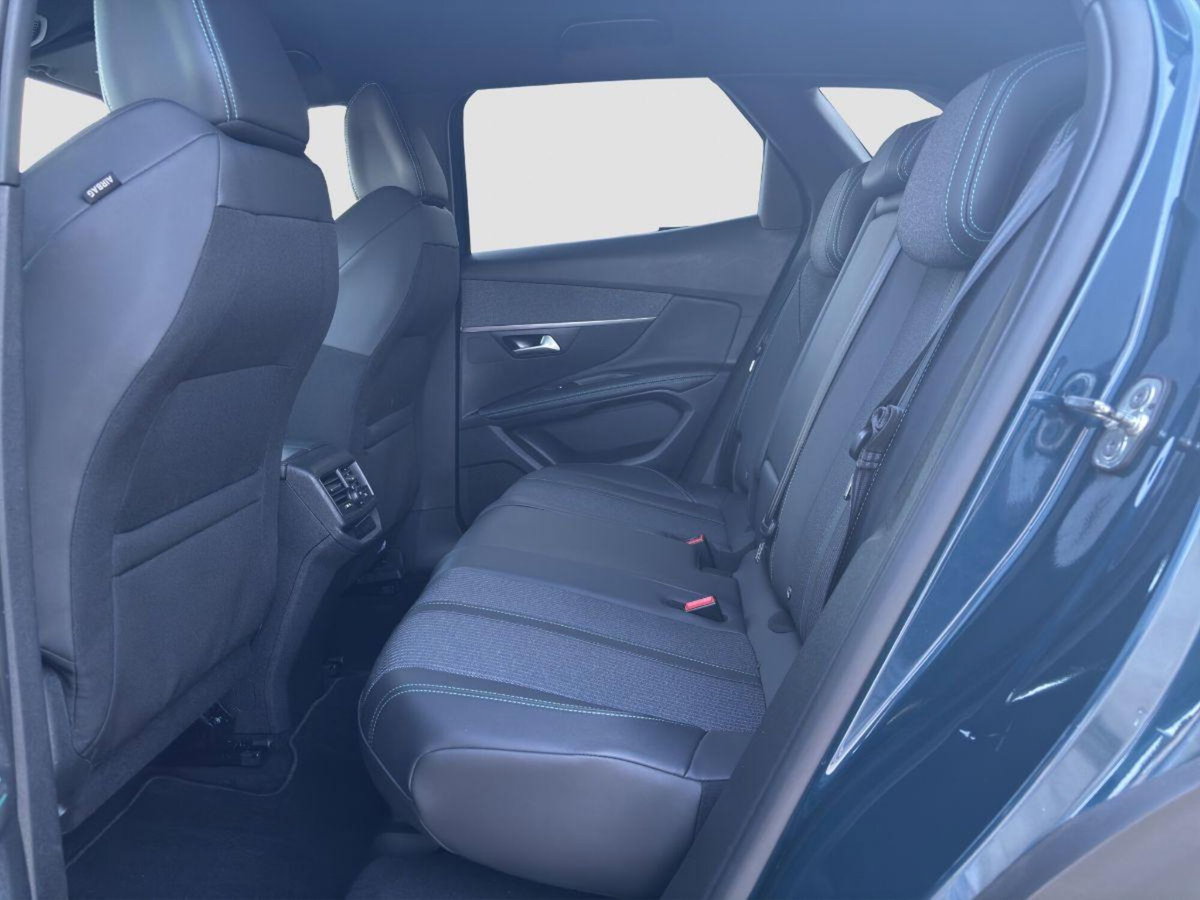 Peugeot 3008 BlueHDi 130 S&S EAT8 Allure Pack (12)