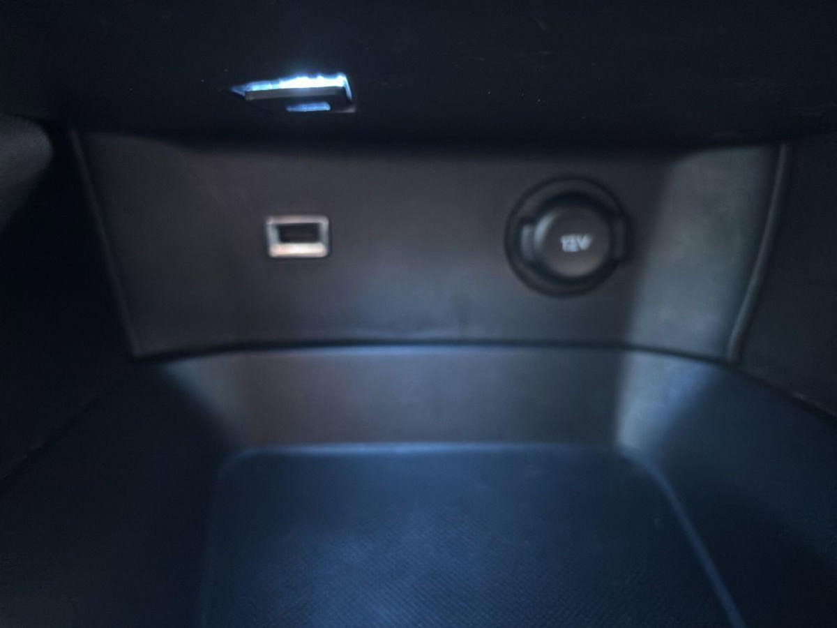 Peugeot 3008 BlueHDi 130 S&S EAT8 Allure Pack (19)