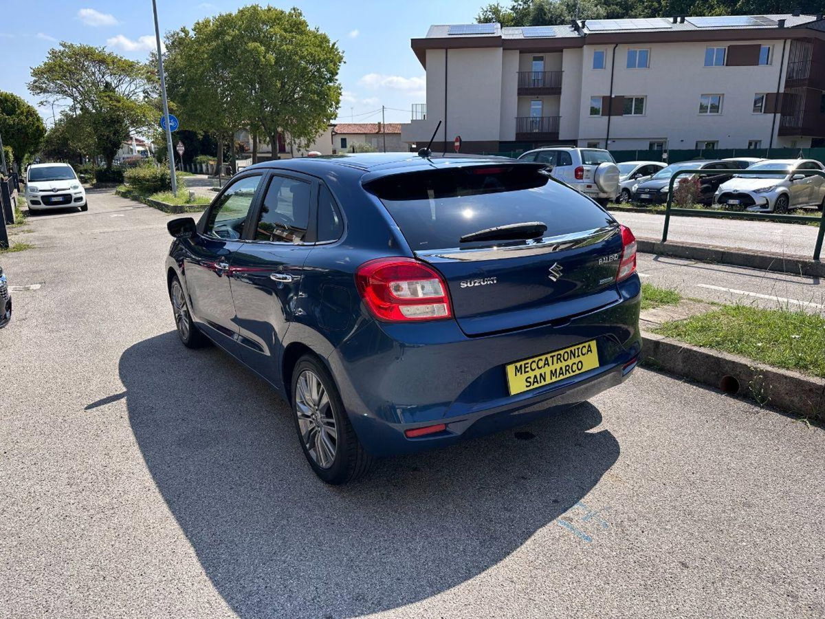 Suzuki Baleno 1.2 Hybrid Top (4)
