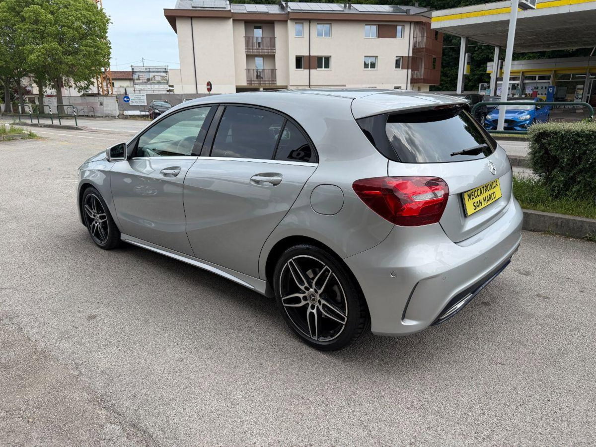 Mercedes-Benz Classe A 200 d Automatic 4Matic Sport (6)