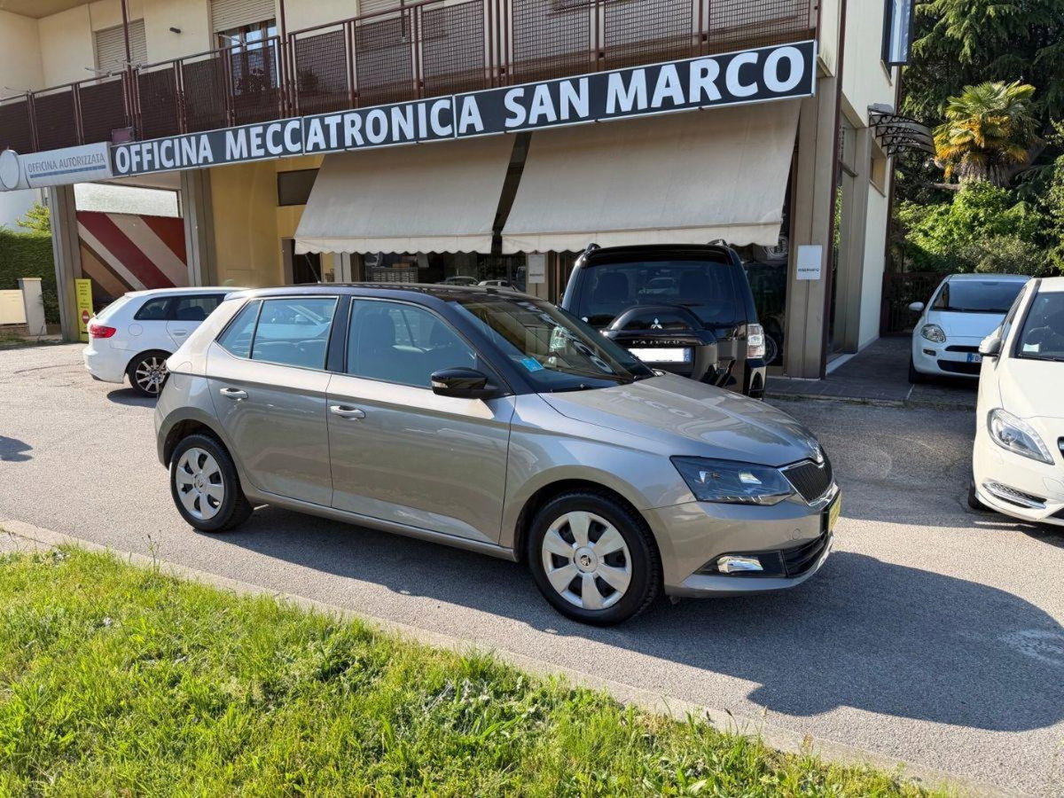 Skoda Fabia 1.0 MPI 60 CV Twin Color Design Edition Nero