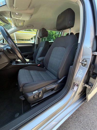 Volkswagen Passat Variant 1.6 TDI SCR DSG Business BMT (11)