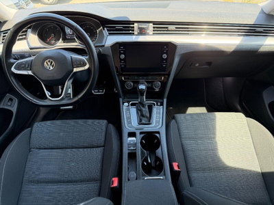 Volkswagen Passat Variant 1.6 TDI SCR DSG Business BMT (13)
