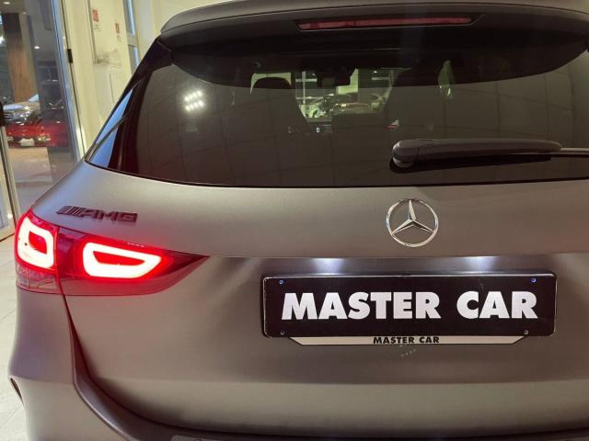 Mercedes-Benz GLA SUV 45 AMG 4Matic (12)