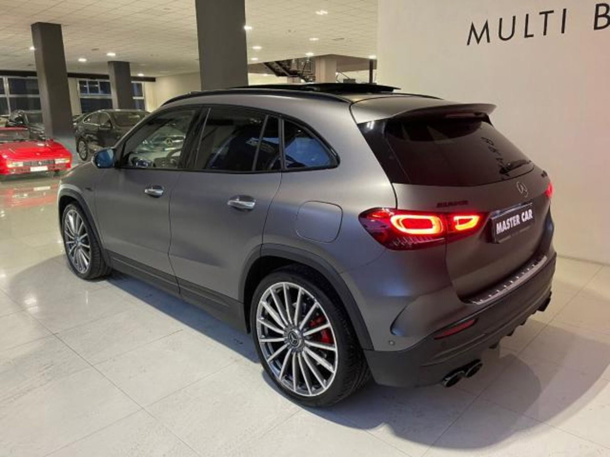 Mercedes-Benz GLA SUV 45 AMG 4Matic (2)