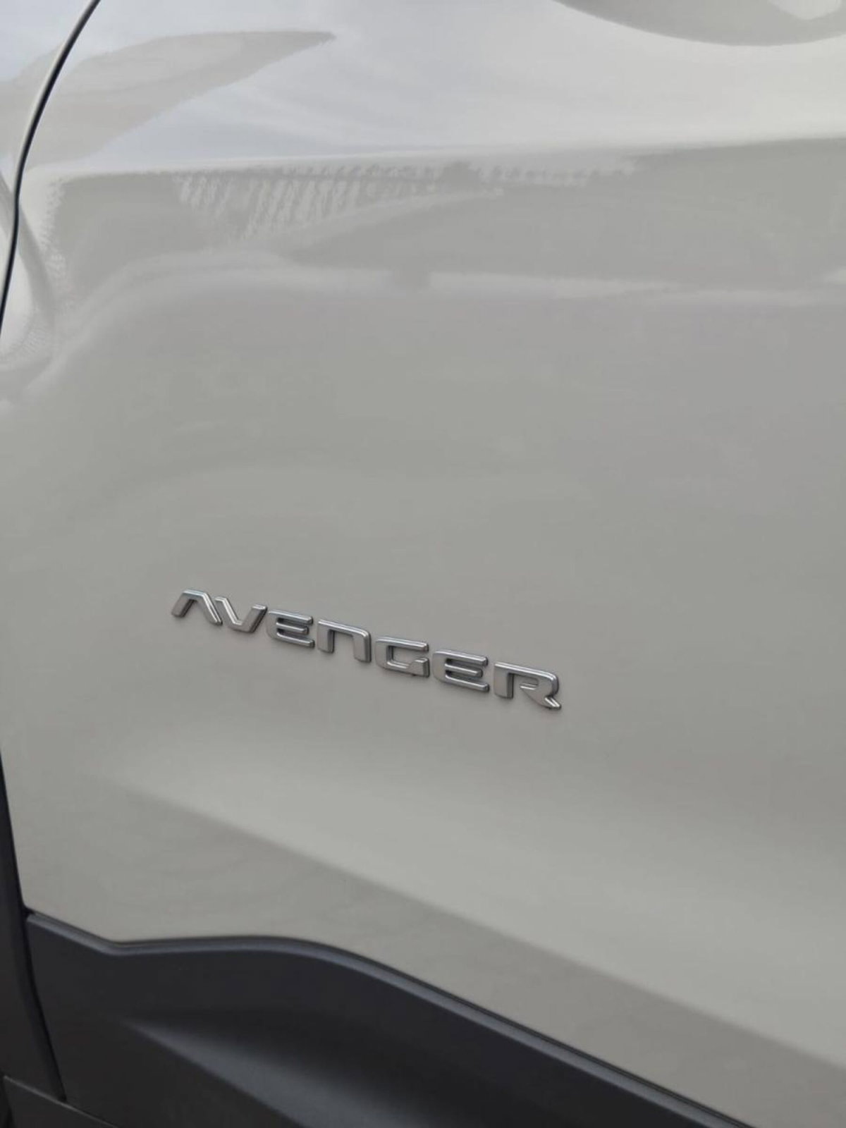 Jeep Avenger 1.2 turbo Altitude fwd 100cv (7)